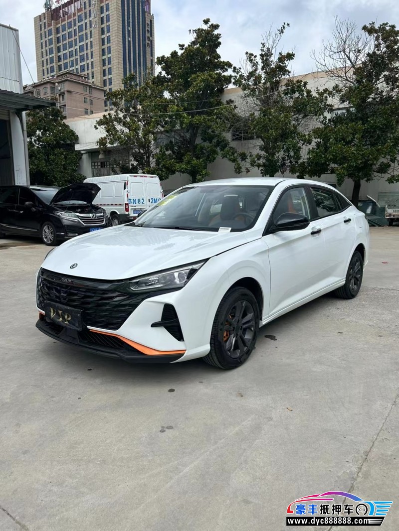 23年东风风神奕炫轿车抵押车出售