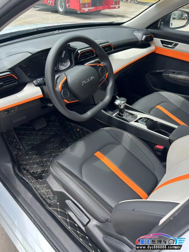 23年东风风神奕炫轿车抵押车出售