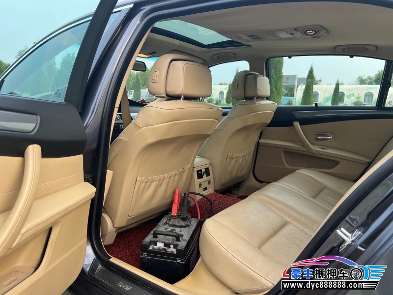 09年宝马5系轿车抵押车出售