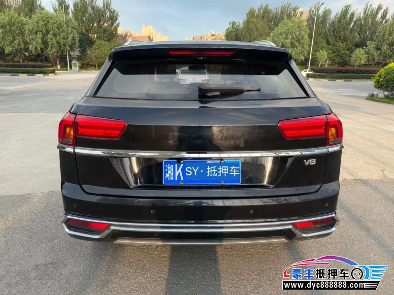 18年众泰大迈X7SUV抵押车出售