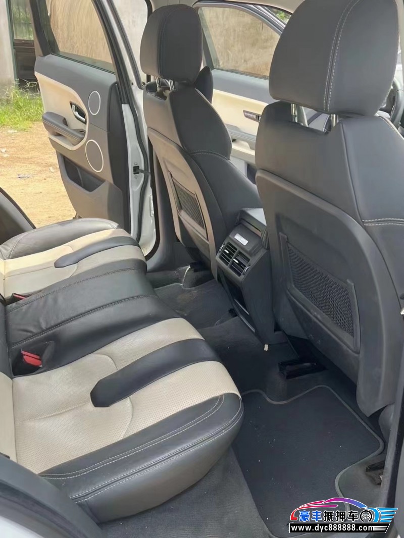 14年路虎揽胜极光SUV抵押车出售