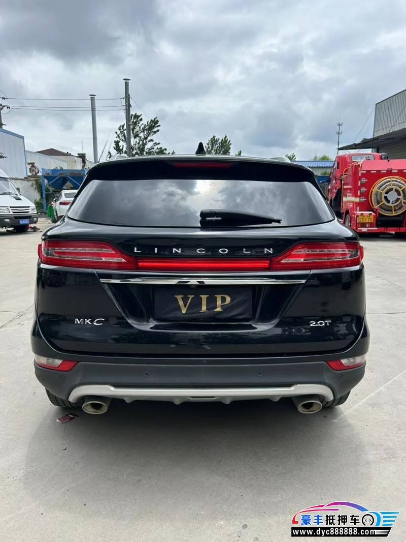 19年林肯MKC轿车抵押车出售