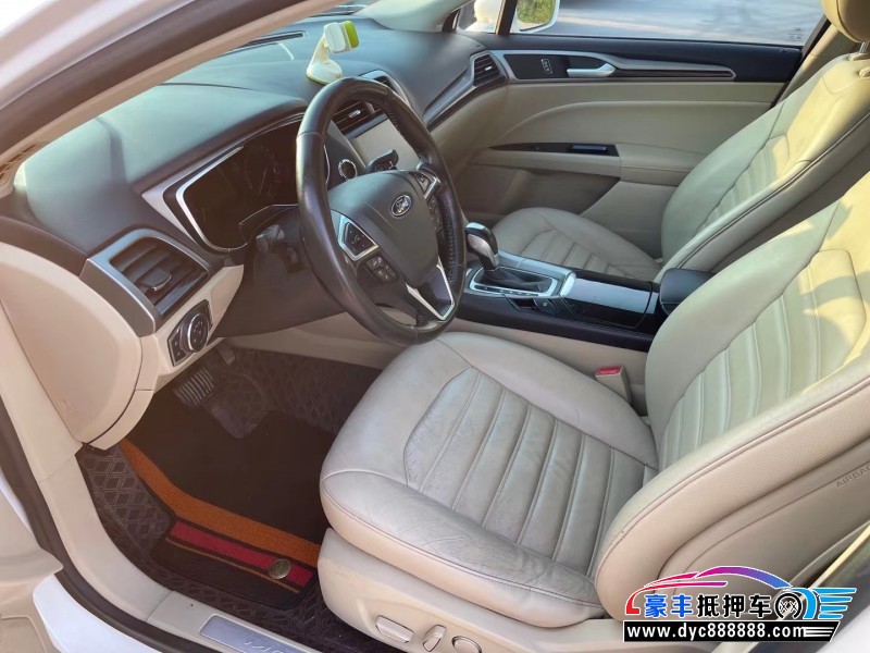 13年福特蒙迪欧轿车抵押车出售