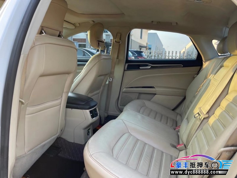 13年福特蒙迪欧轿车抵押车出售