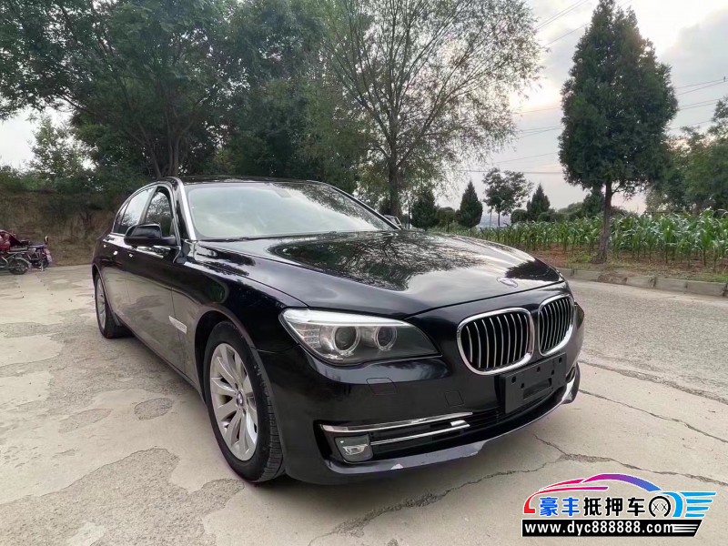 13年宝马7系轿车抵押车出售