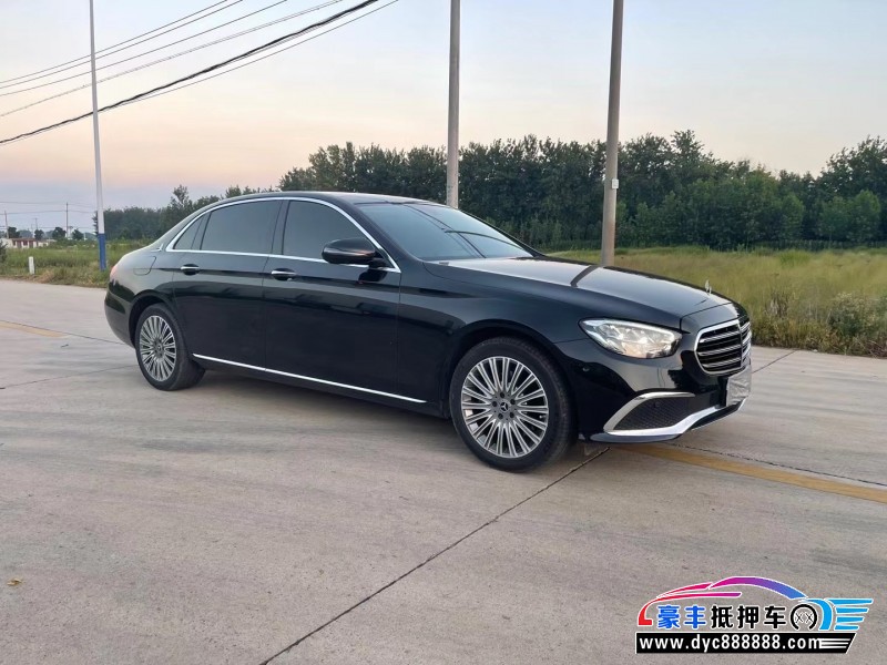 22年奔驰E轿车抵押车出售