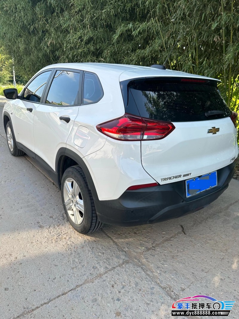 20年雪佛兰创酷轿车抵押车出售