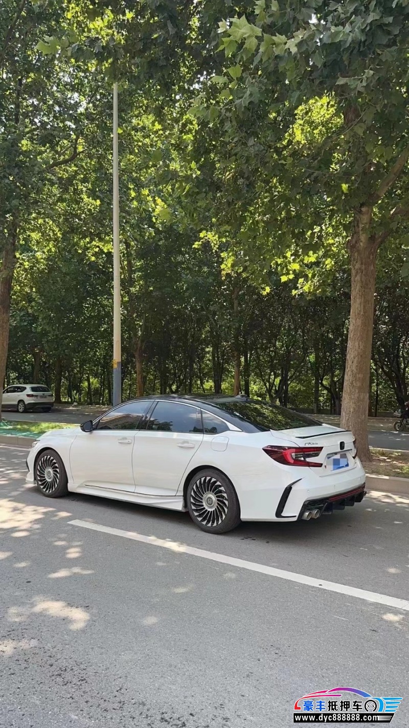 22年本田雅阁轿车抵押车出售