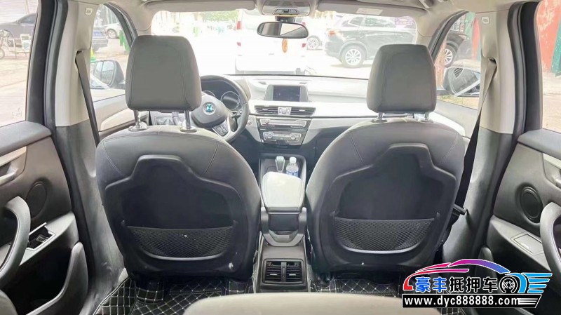 19年宝马X1SUV抵押车出售