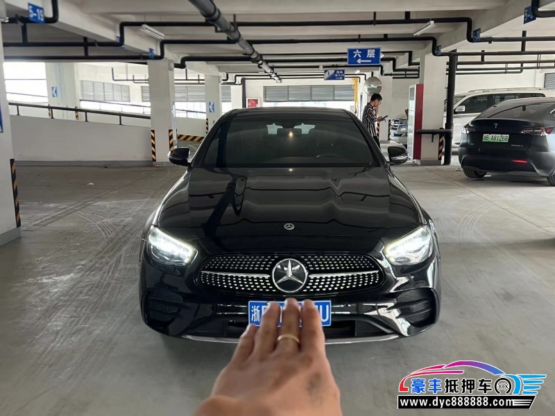 22年奔驰E轿车抵押车出售