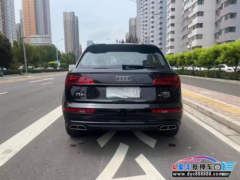 23年奥迪Q5SUV抵押车出售