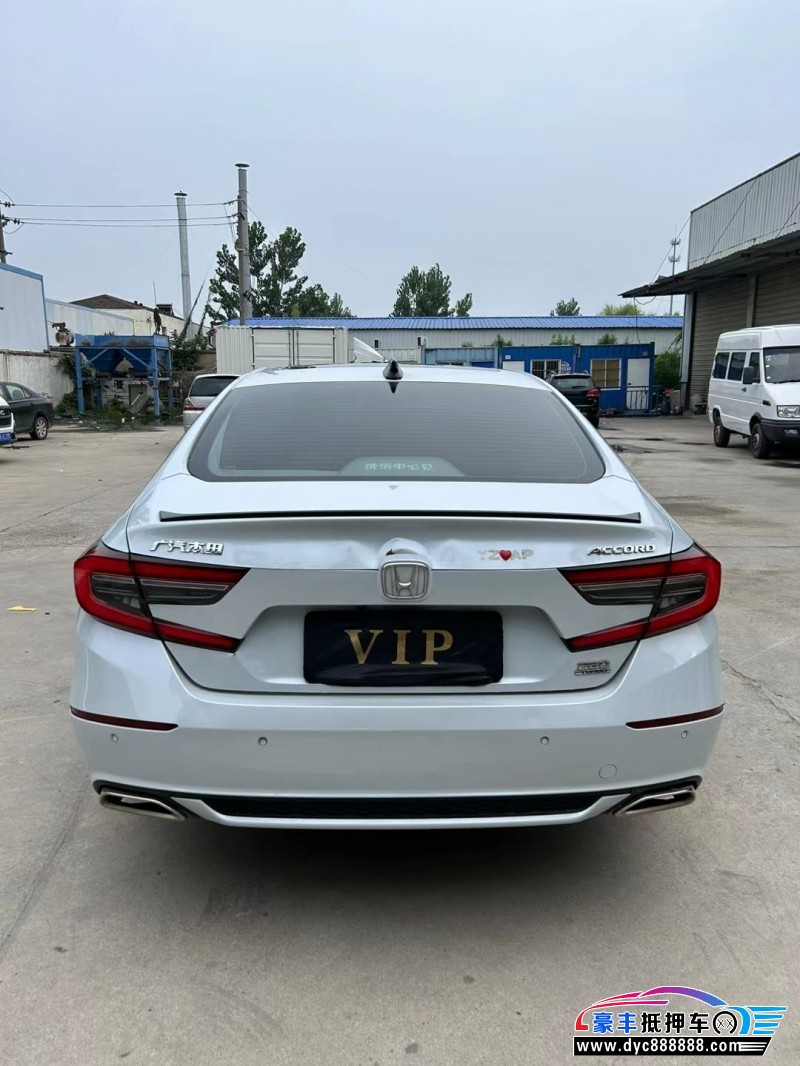 22年本田雅阁轿车抵押车出售