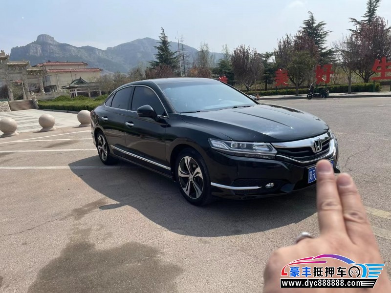 16年本田思铂睿轿车抵押车出售