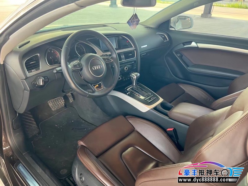 14年奥迪A5轿车抵押车出售