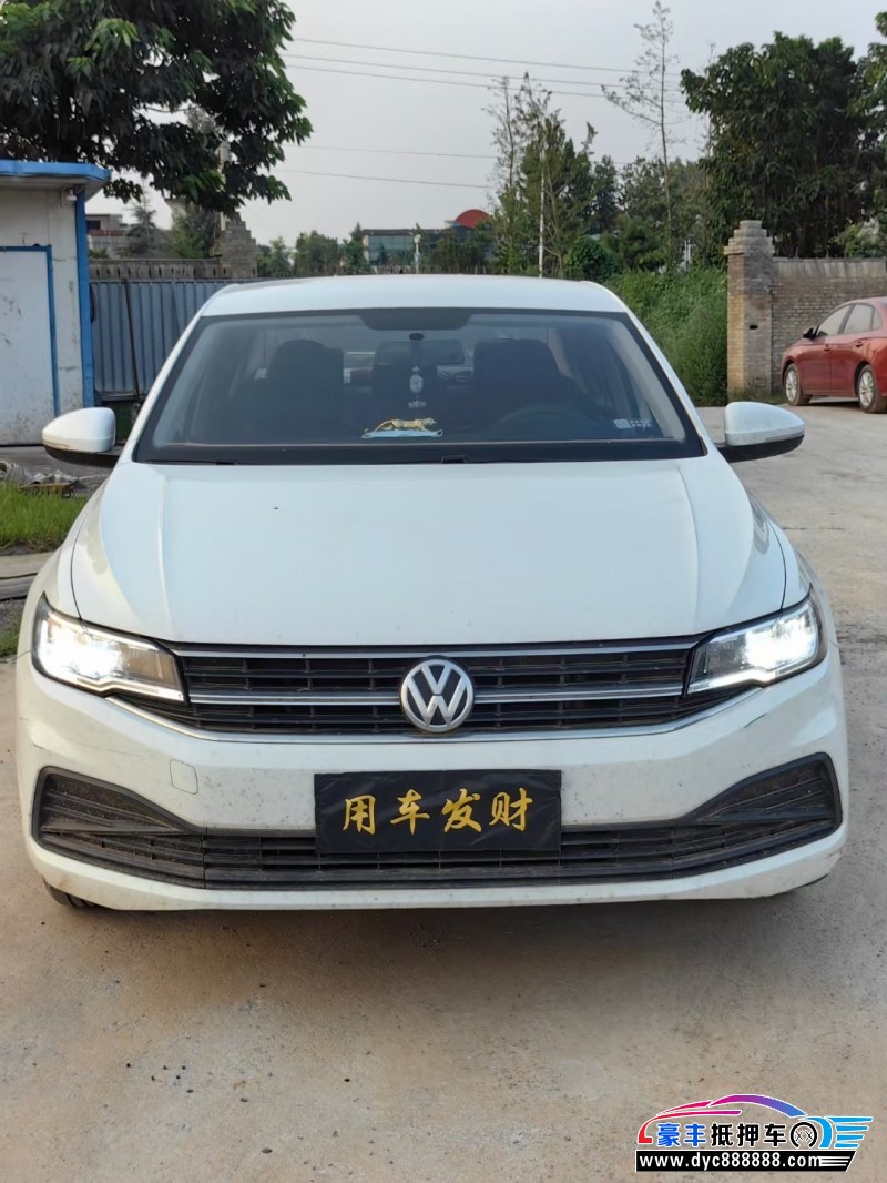 20年大众宝来轿车抵押车出售