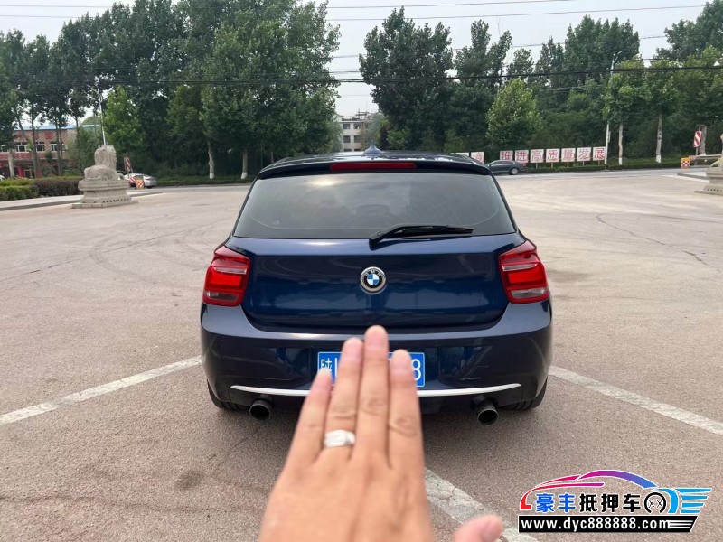 12年宝马1系轿车抵押车出售