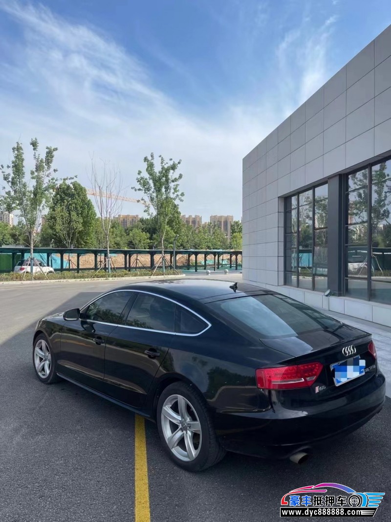 10年奥迪A5轿车抵押车出售