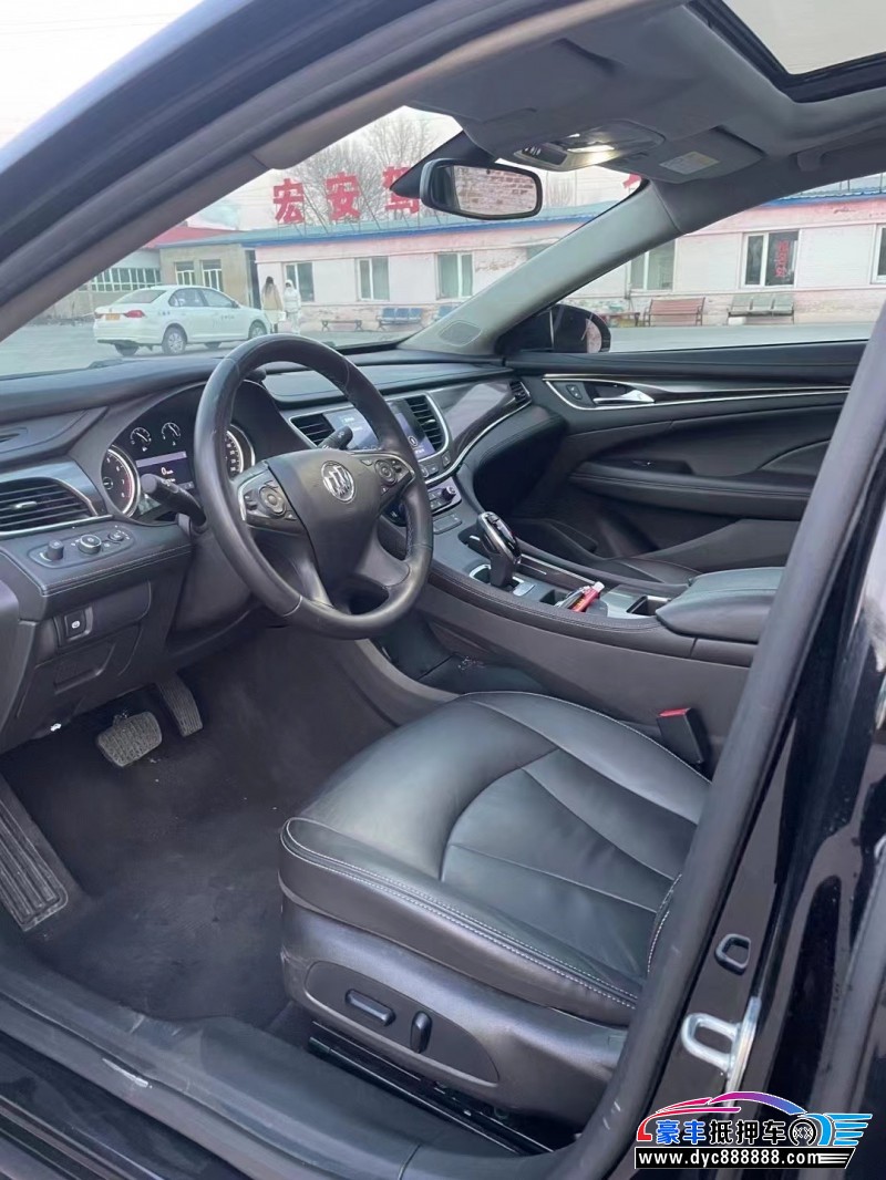 22年别克君越轿车抵押车出售