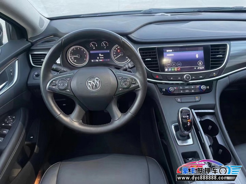 22年别克君越轿车抵押车出售