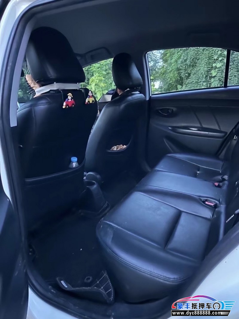 18年丰田威驰轿车抵押车出售