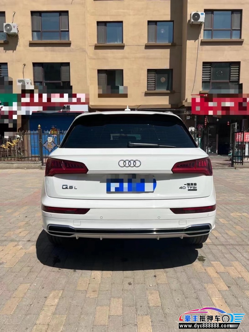 21年奥迪Q5轿车抵押车出售