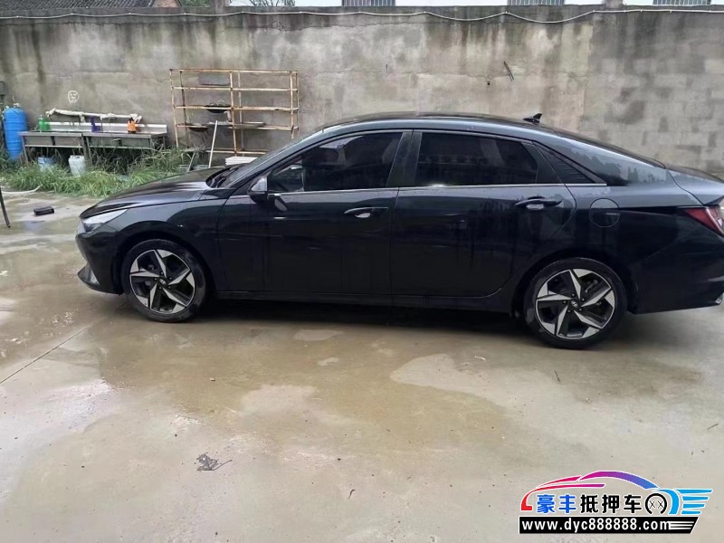 21年现代伊兰特轿车抵押车出售