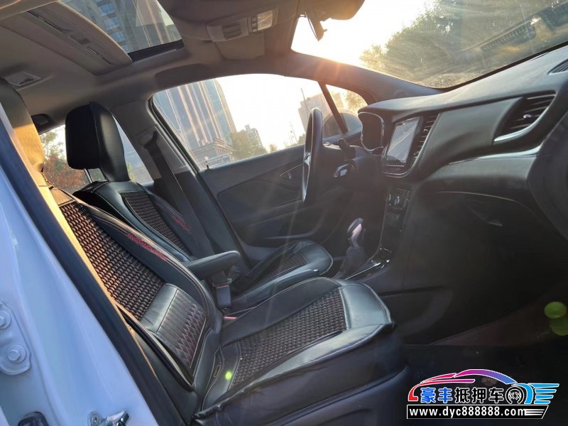 14年别克昂科拉轿车抵押车出售