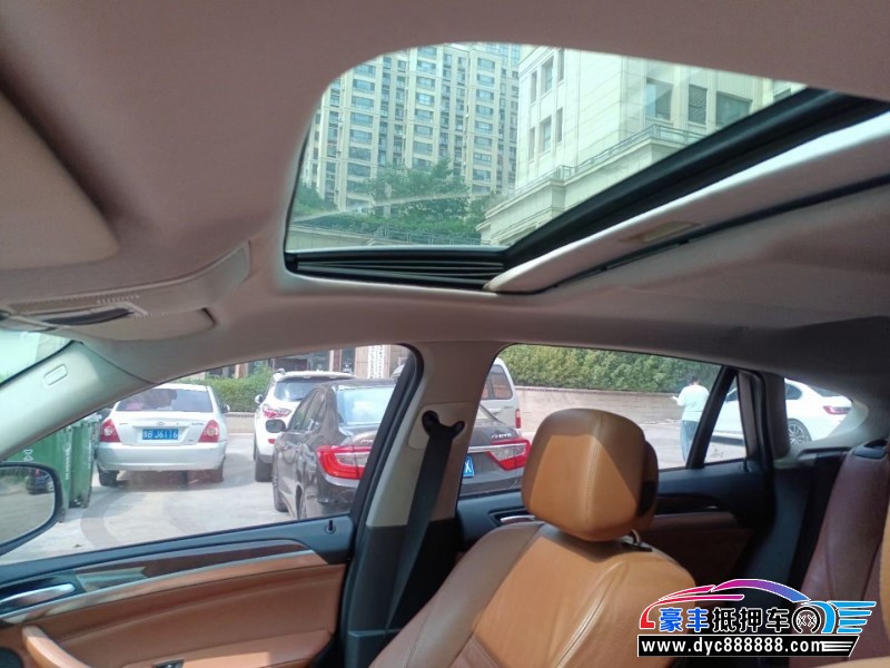 13年宝马X6轿车抵押车出售