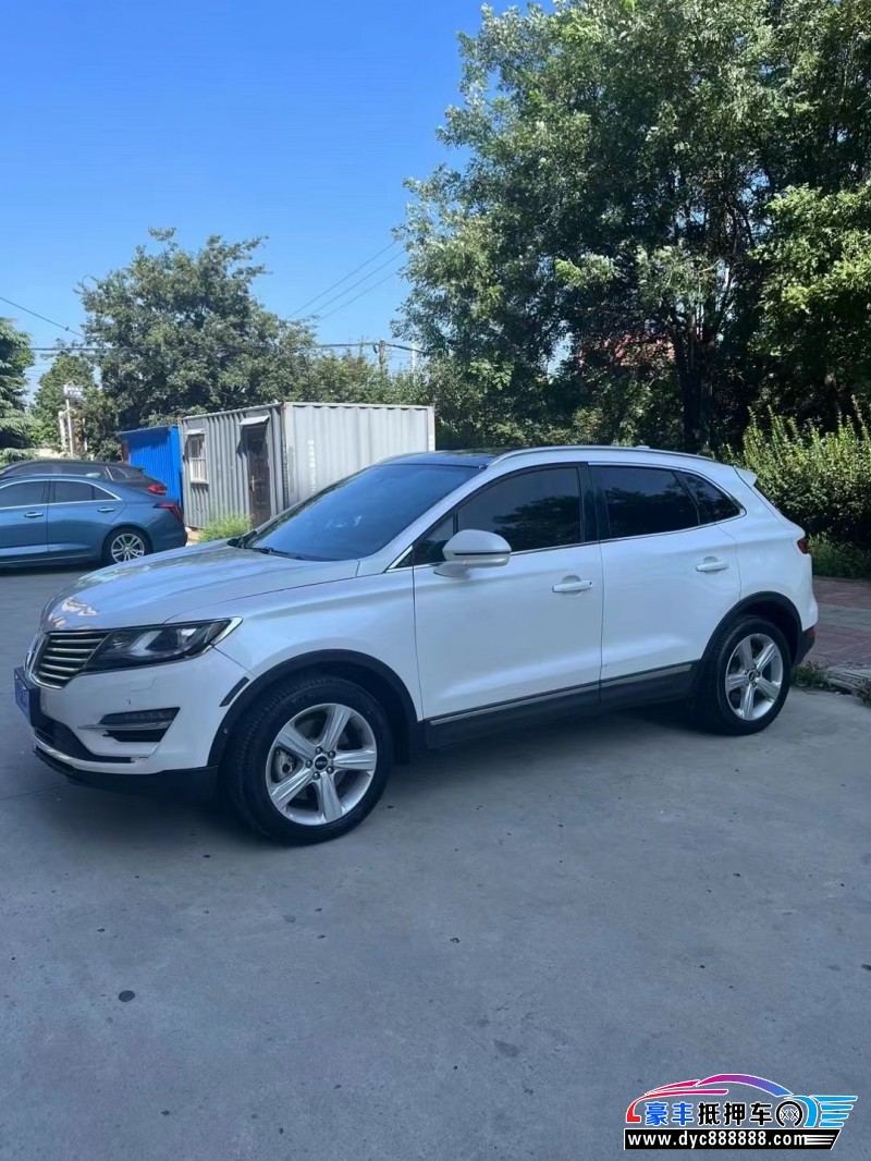 18年林肯MKC轿车抵押车出售