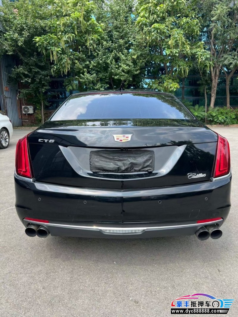 18年凯迪拉克CT6轿车抵押车出售