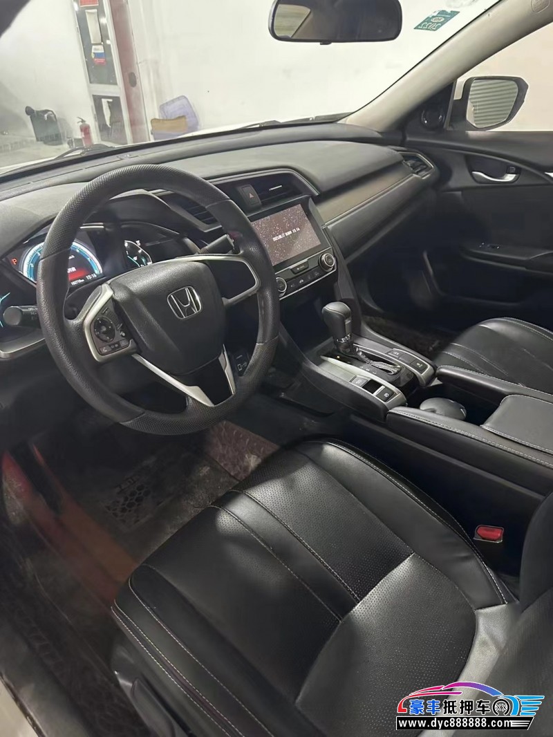 18年本田思域轿车抵押车出售