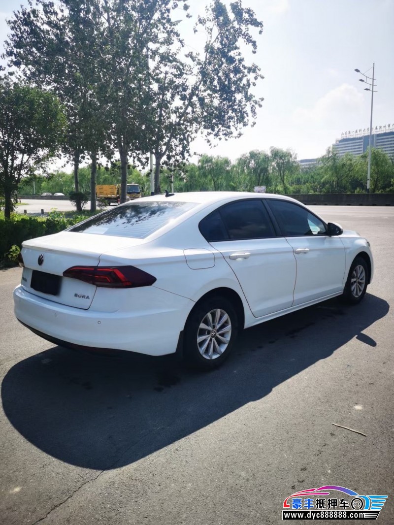 22年大众宝来轿车抵押车出售