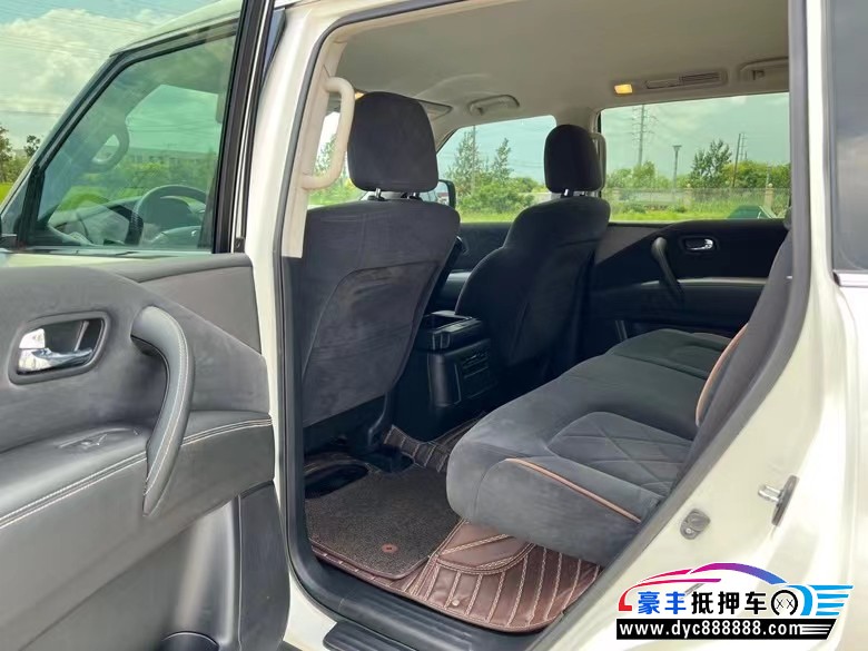 18年日产途乐SUV抵押车出售