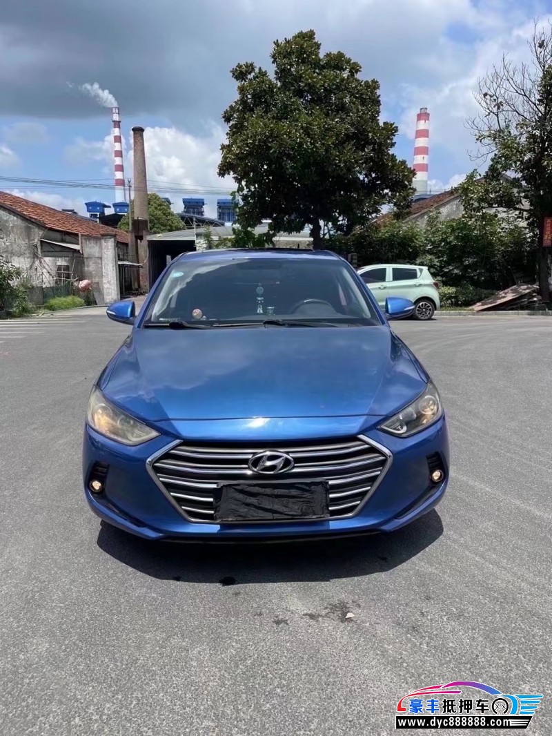 17年现代领动轿车抵押车出售