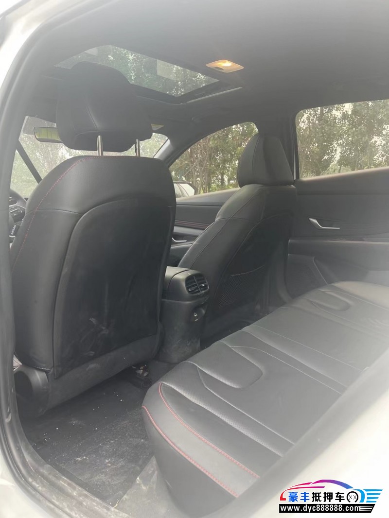 23年现代伊兰特轿车抵押车出售