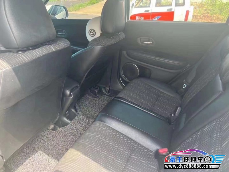 15年本田缤智SUV抵押车出售