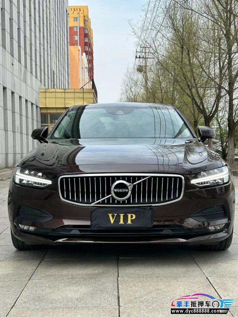 18年沃尔沃S90轿车抵押车出售