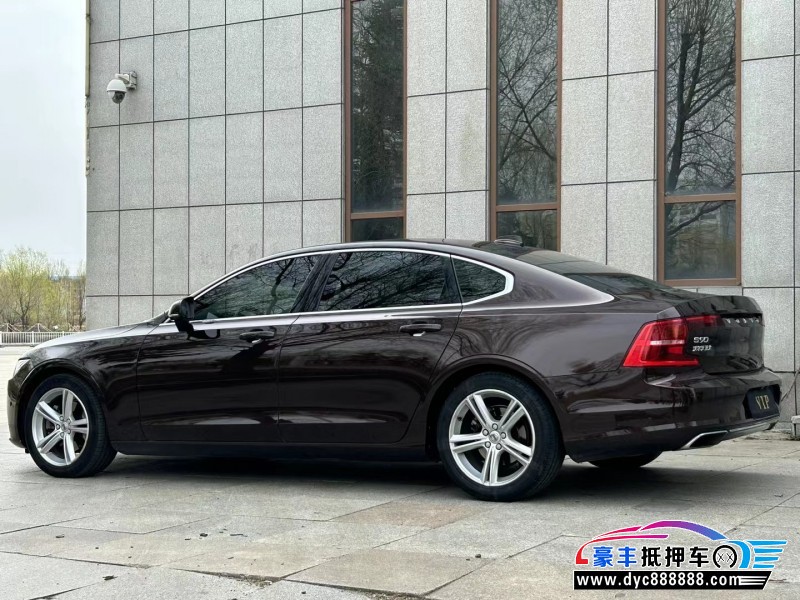 18年沃尔沃S90轿车抵押车出售