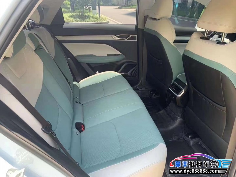 23年吉利帝豪轿车抵押车出售