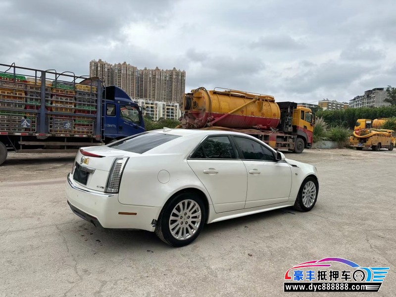 11年凯迪拉克CTS轿车抵押车出售