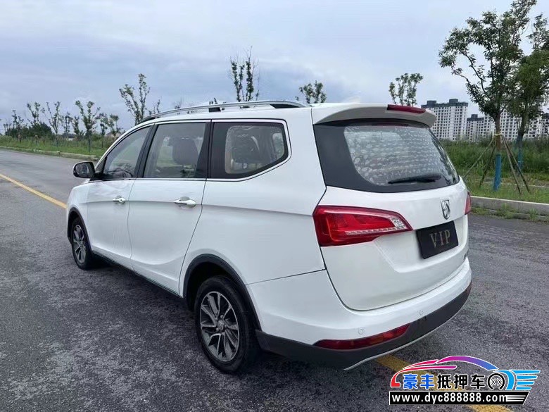 17年宝骏730SUV抵押车出售