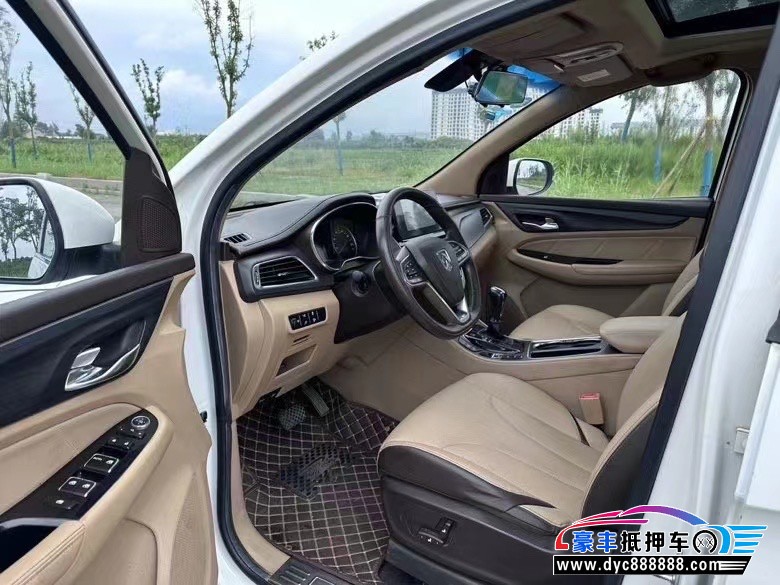 17年宝骏730SUV抵押车出售