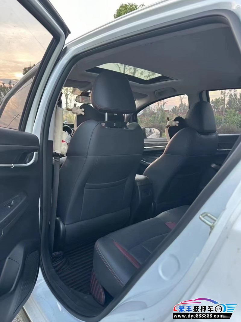 22年吉利远景轿车抵押车出售