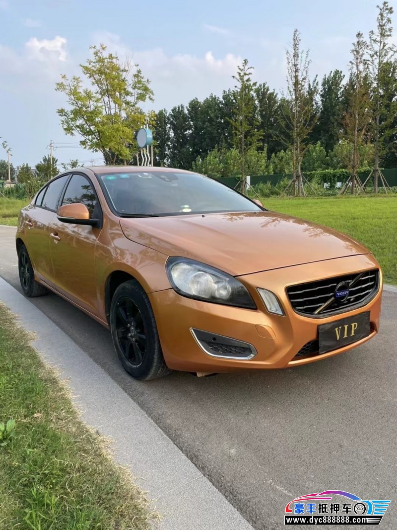 12年沃尔沃S60轿车抵押车出售