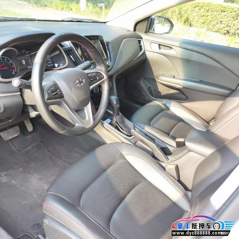 20年雪佛兰科鲁泽轿车抵押车出售