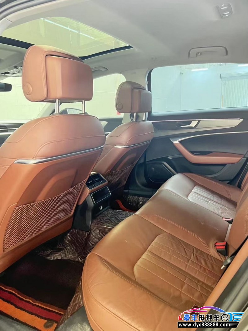 20年奥迪A6轿车抵押车出售