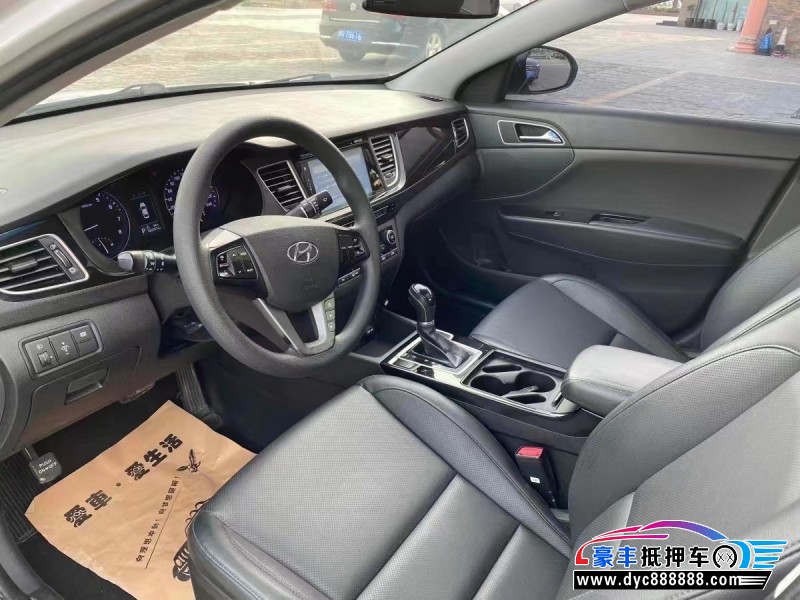 16年现代名图轿车抵押车出售