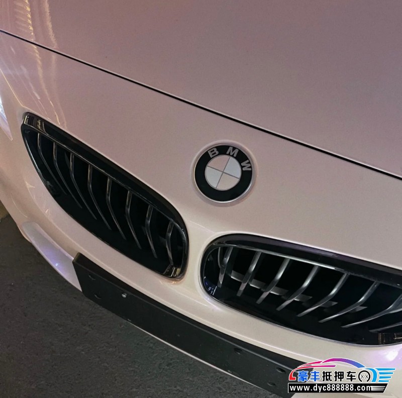 18年宝马2系轿车抵押车出售