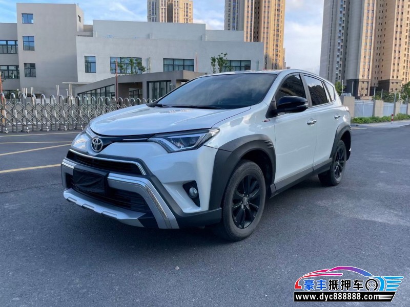 19年丰田RAV4轿车抵押车出售