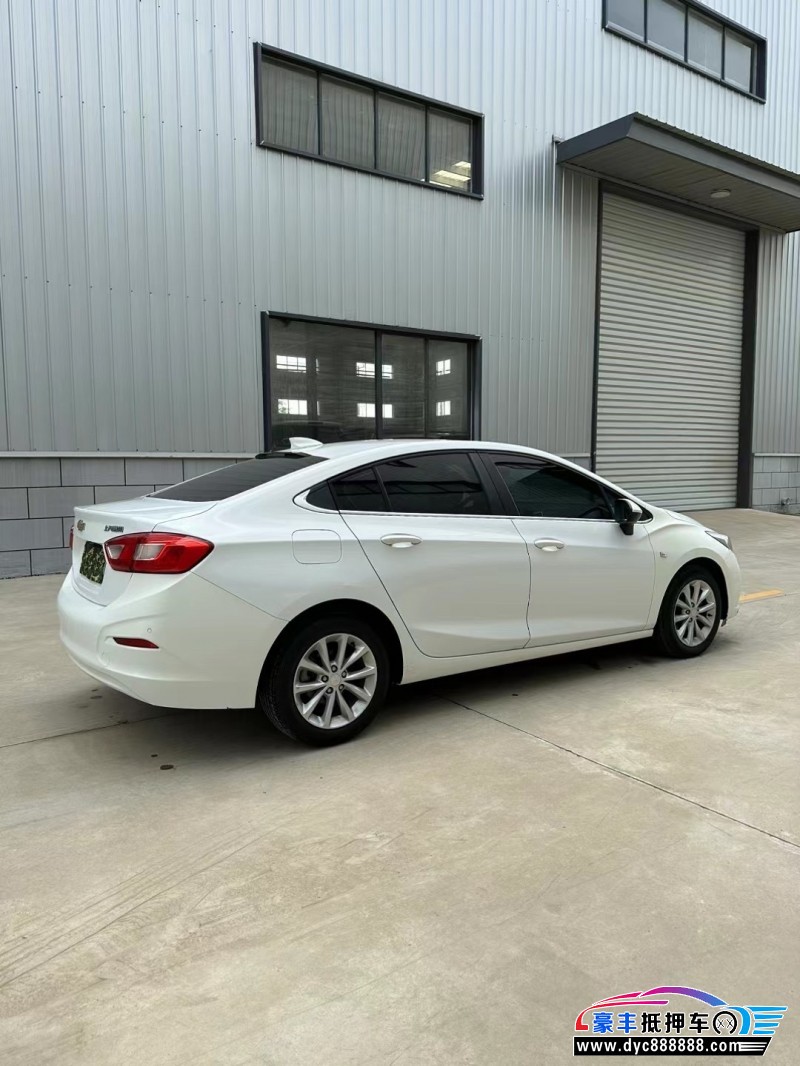 17年雪佛兰科鲁兹轿车抵押车出售